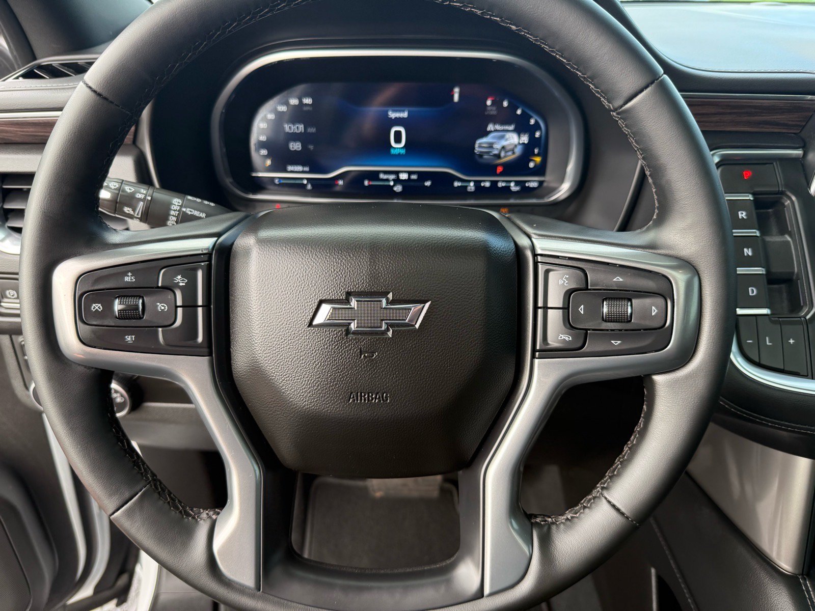 Used 2023 Chevrolet Tahoe Z71 AWD/4WD image 26