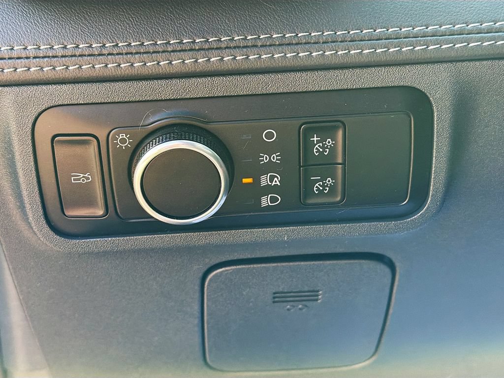 Certified 2024 Ford Mustang Premium RWD image 10