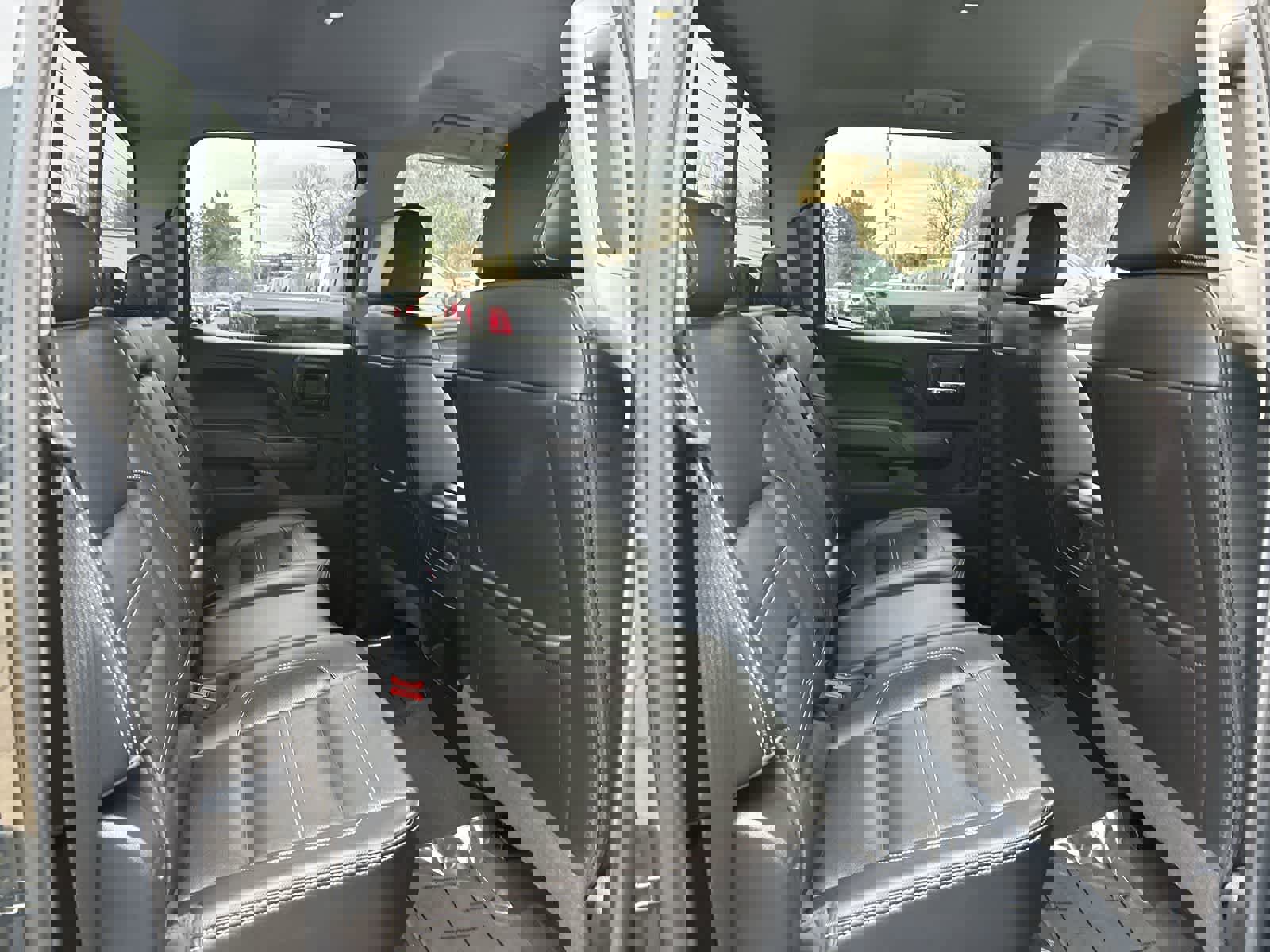 Used 2019 GMC Sierra 2500 Denali w/ Duramax Plus Package image 6