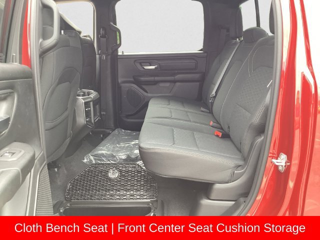 New 2026 RAM 1500 Express AWD/4WD image 13