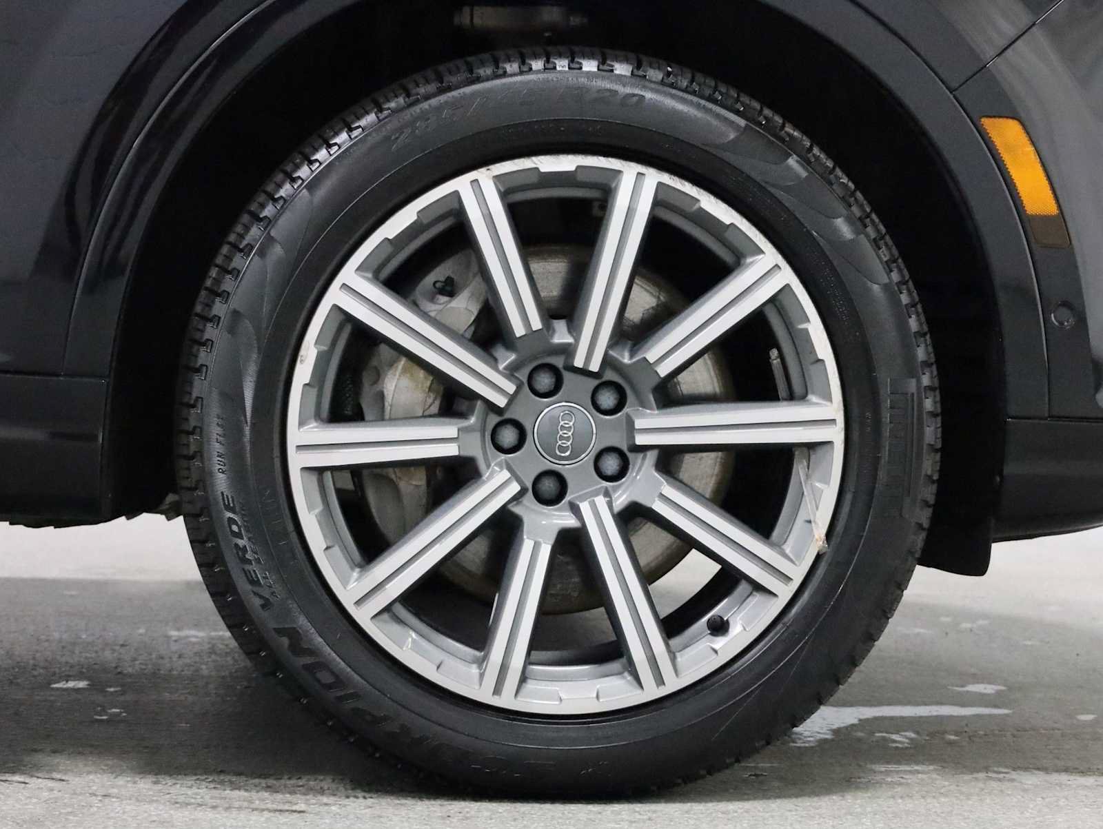 Used 2019 Audi Q7 3.0T Premium Plus AWD/4WD image 12