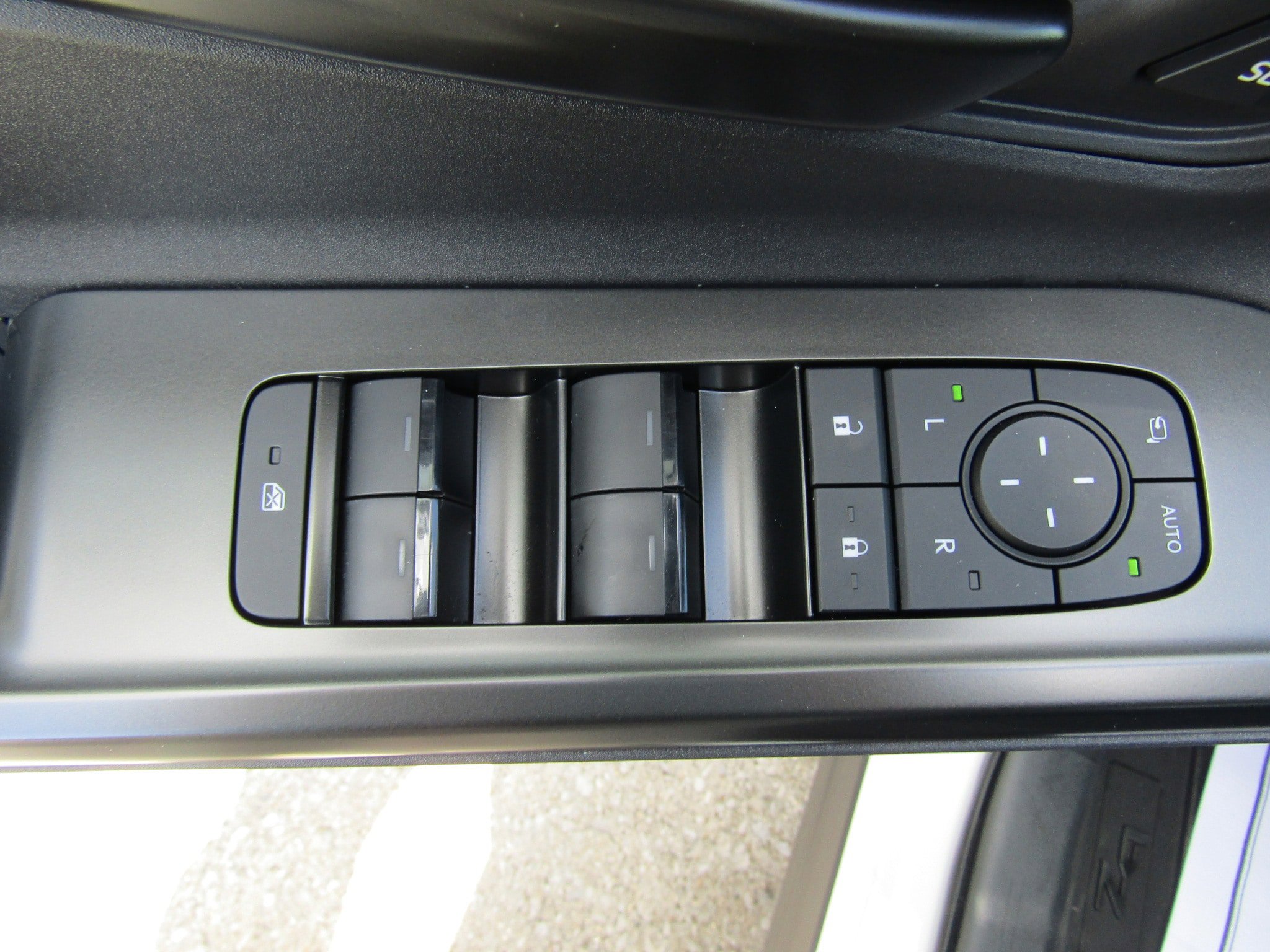 Used 2026 Toyota bZ AWD/4WD image 20
