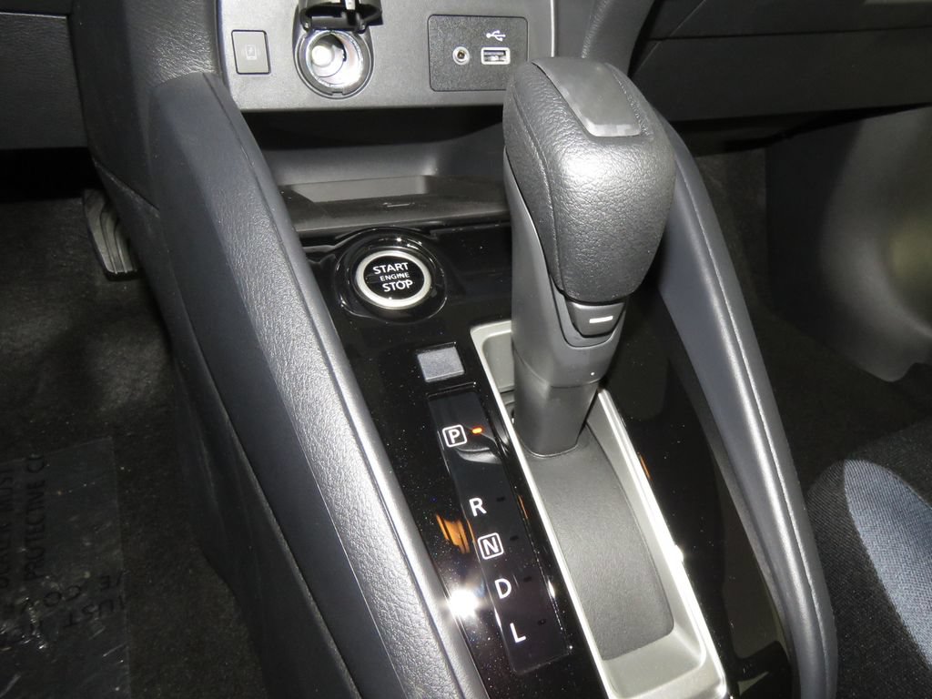 Certified 2025 Nissan Versa SV w/ Trunk Package FWD image 11