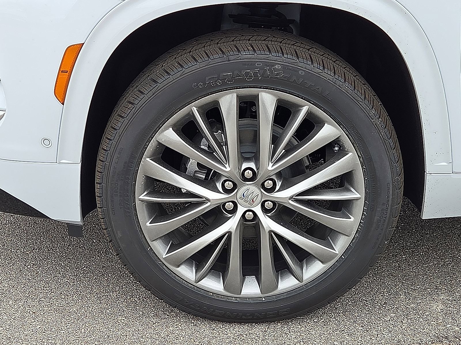 New 2026 Buick Enclave Avenir image 7