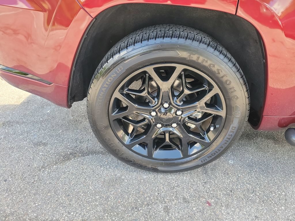 Used 2021 Jeep Grand Cherokee Limited X RWD image 30