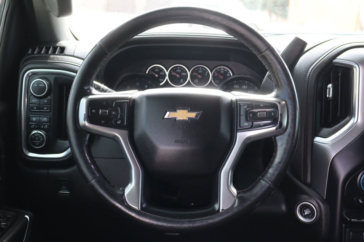 Used 2022 Chevrolet Silverado 3500 LTZ w/ LTZ Plus Package image 18