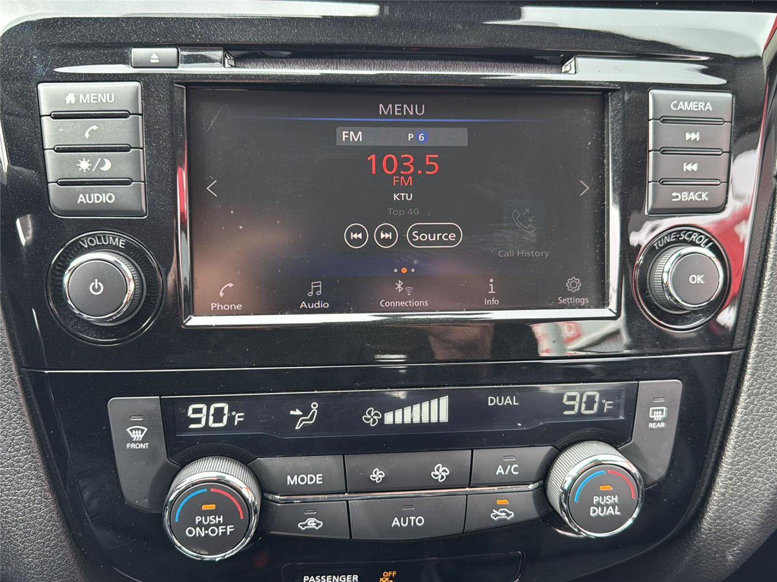 Used 2020 Nissan Rogue Sport SV w/ Technology Package image 22