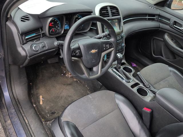 Used 2015 Chevrolet Malibu LT w/ Power Convenience Package image 4
