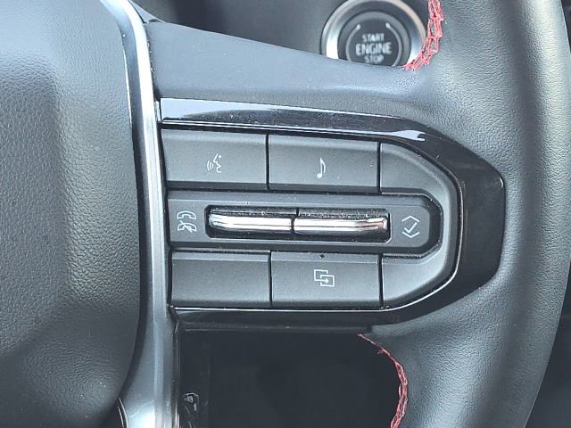 Used 2024 Chevrolet Colorado Z71 w/ Z71 Convenience Package 2 image 26