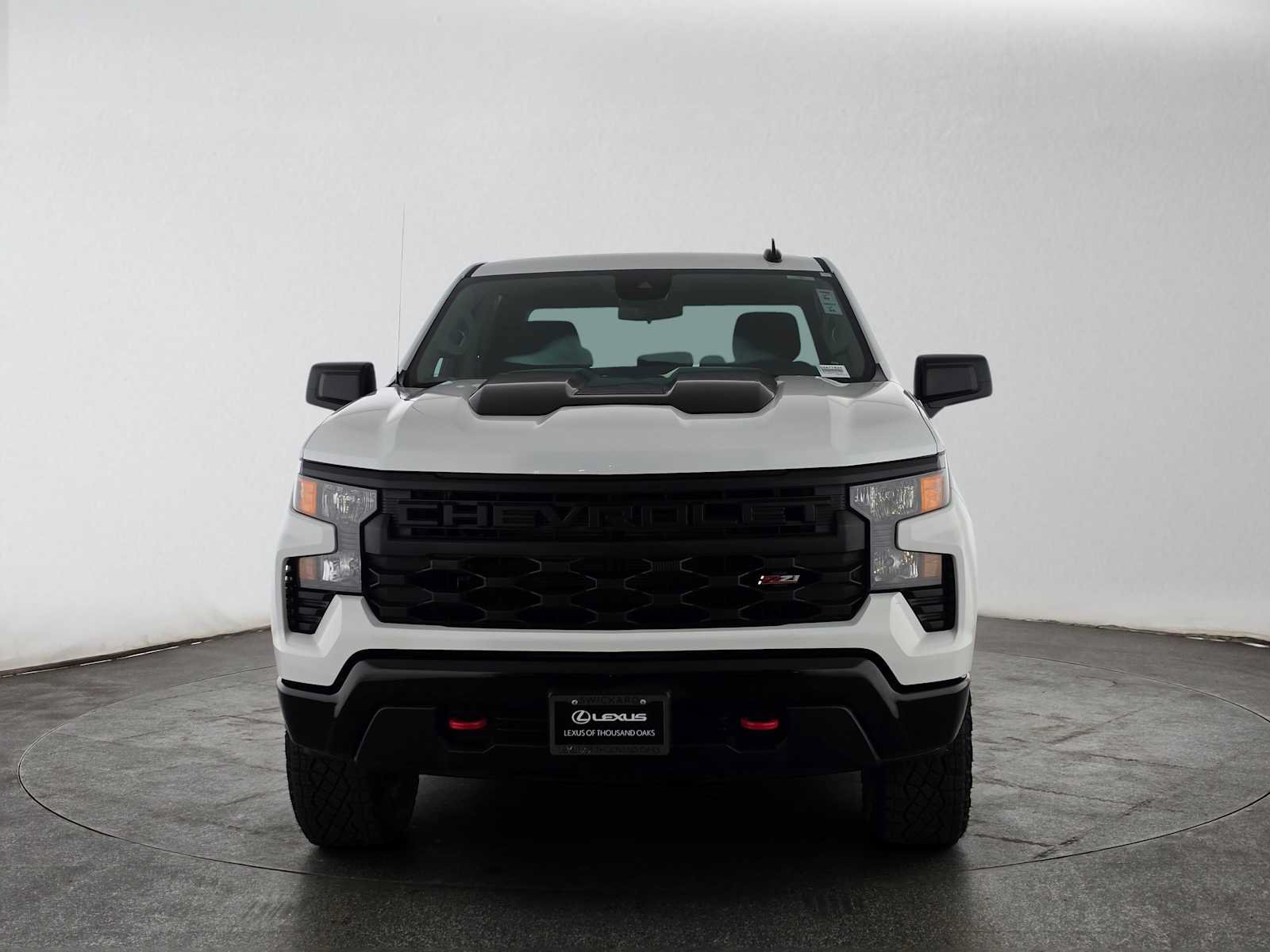 Used 2025 Chevrolet Silverado 1500 Custom Trail Boss AWD/4WD image 8