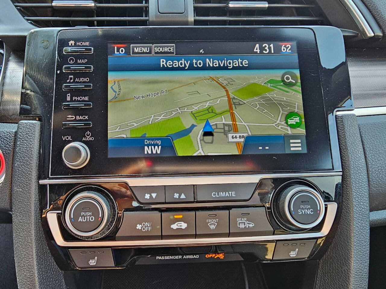 Used 2019 Honda Civic Touring image 21