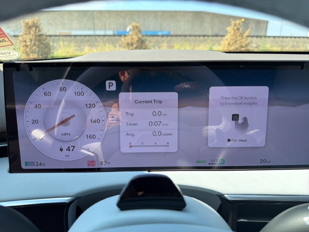 New 2027 Genesis Electrified GV70 AWD/4WD image 19
