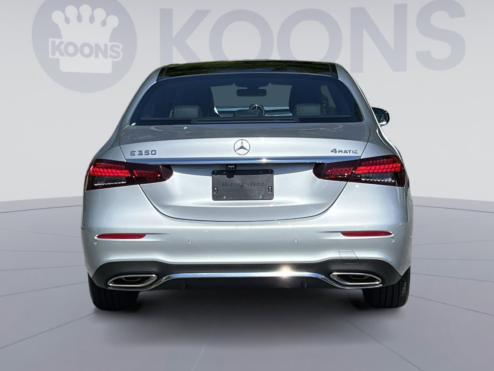 Used 2021 Mercedes-Benz E 350 4MATIC Sedan w/ Premium Package image 10