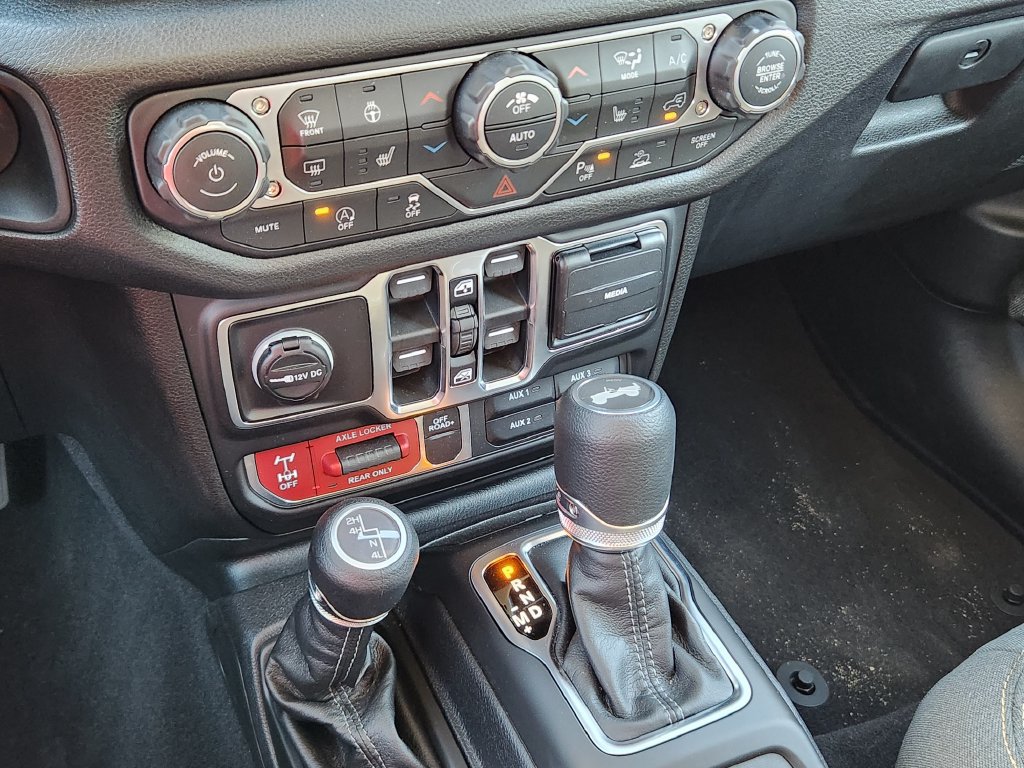 Used 2026 Jeep Wrangler Unlimited Sport AWD/4WD image 21