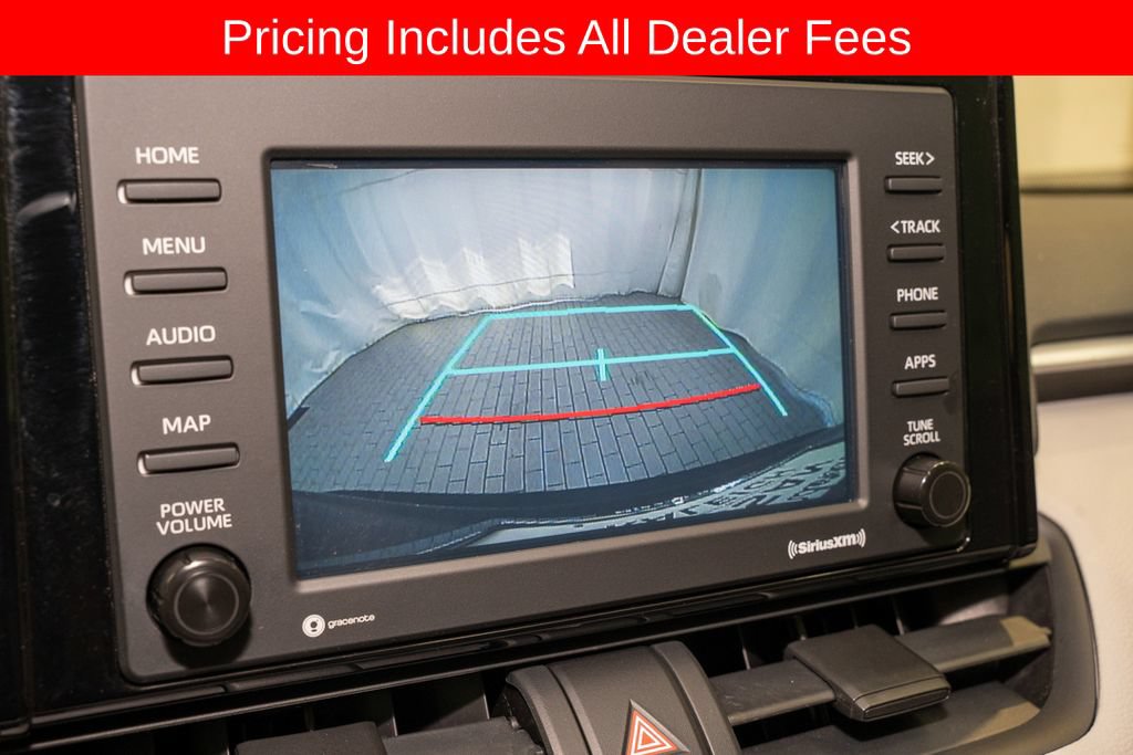Used 2020 Toyota RAV4 XLE w/ Convenience Package FWD image 15
