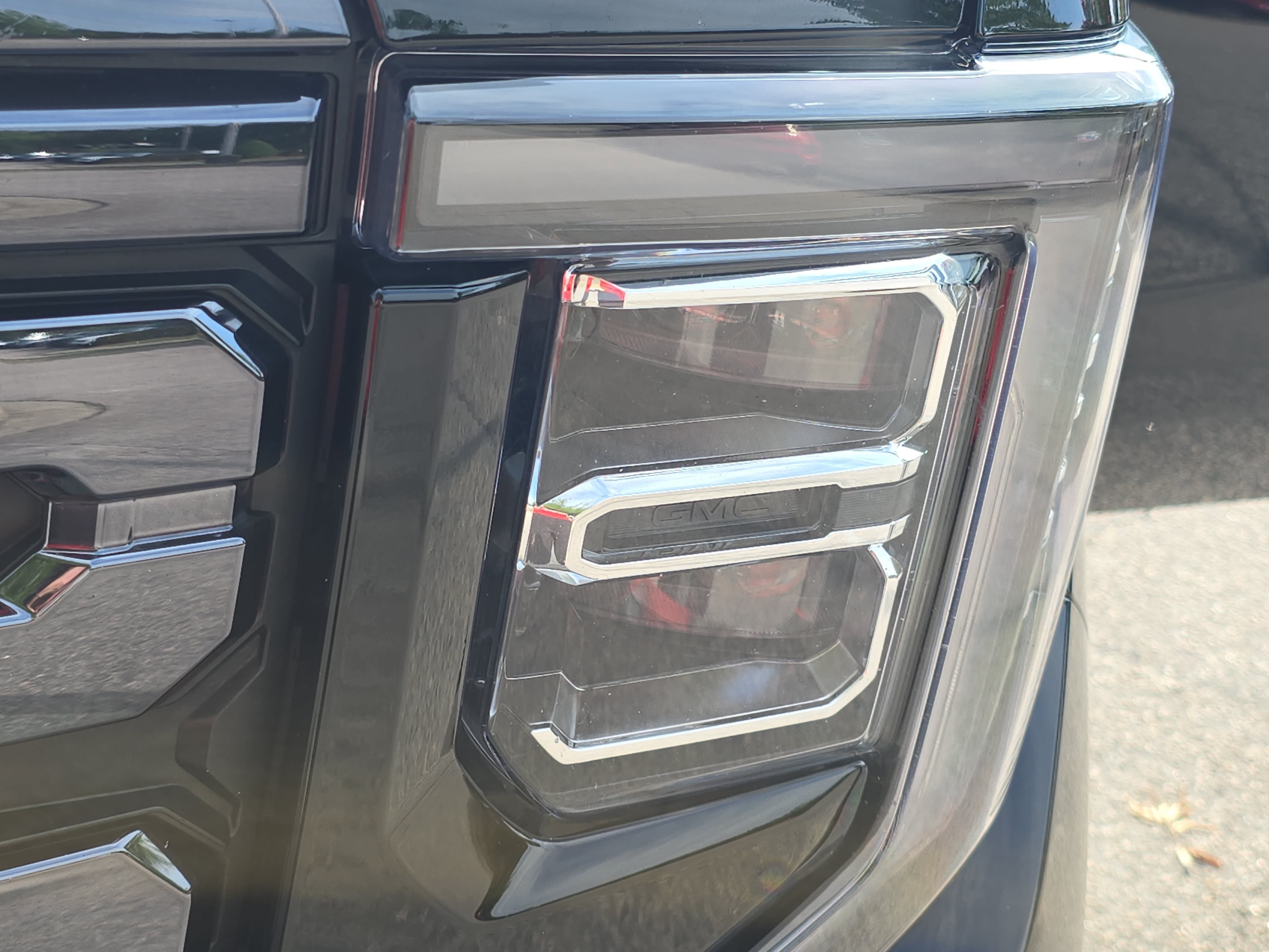 Used 2024 GMC Sierra 1500 Denali Ultimate AWD/4WD image 31