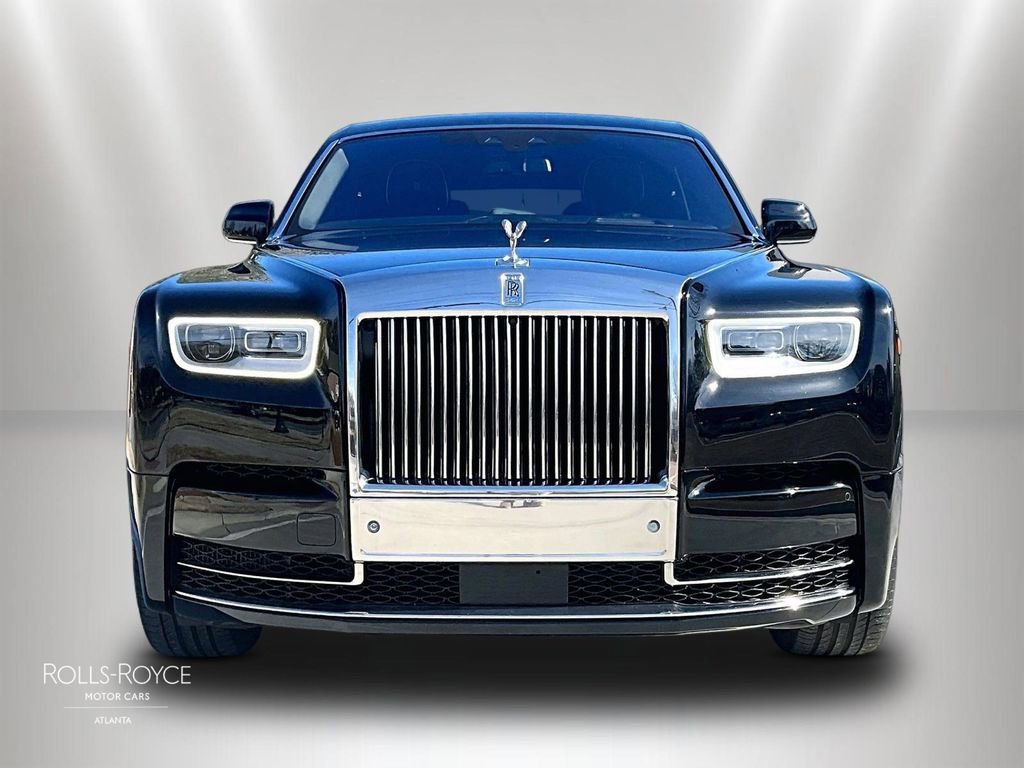 Used 2020 Rolls-Royce Phantom Sedan image 3