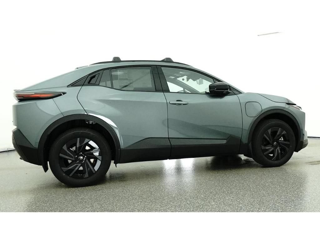 New 2026 Toyota C-HR AWD/4WD image 26