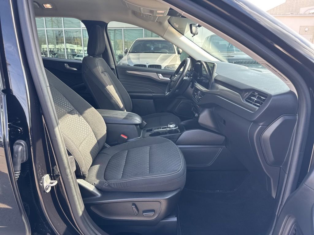 Used 2023 Ford Escape Active w/ Tech Pack #2 image 19