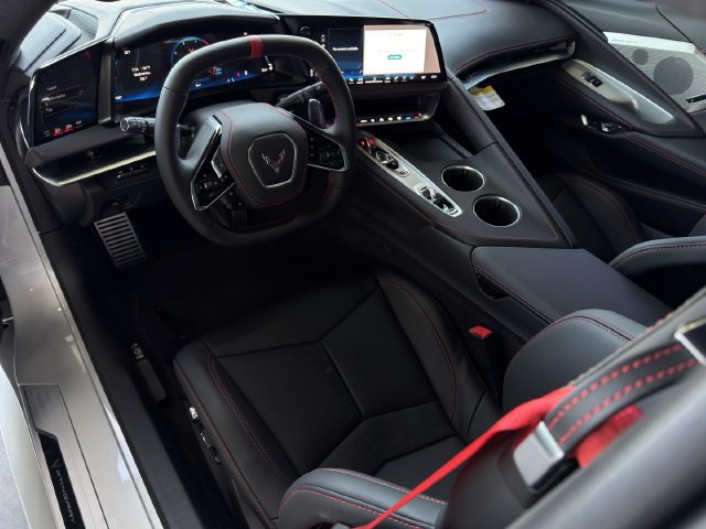 New 2026 Chevrolet Corvette Stingray Premium Conv w/ Z51 Performance Package RWD image 9