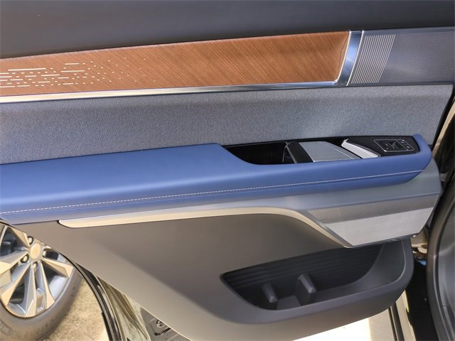 New 2026 Cadillac Vistiq Premium Luxury image 10