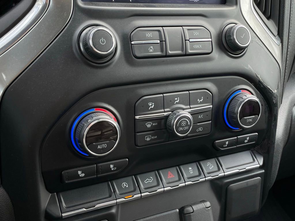 Used 2021 Chevrolet Silverado 1500 RST image 18