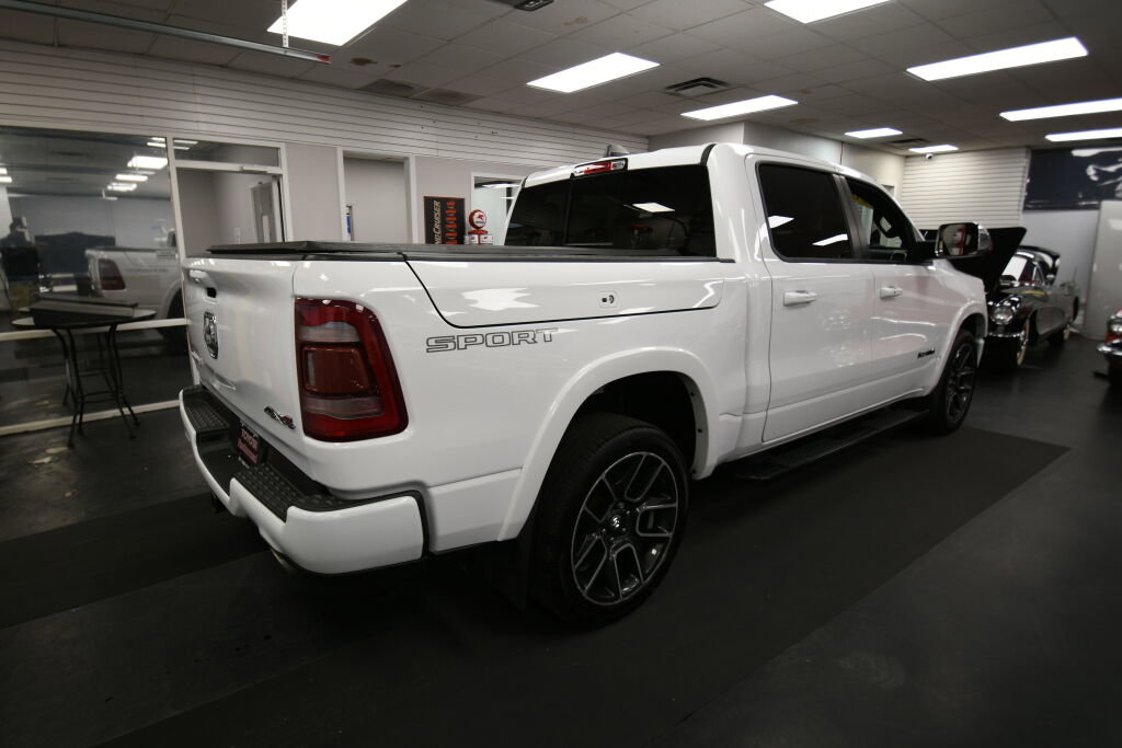Used 2020 RAM 1500 Laramie AWD/4WD image 7