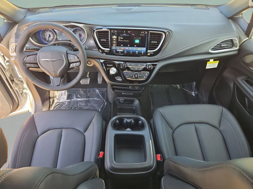 New 2026 Chrysler Pacifica Select w/ S Appearance Package FWD image 18