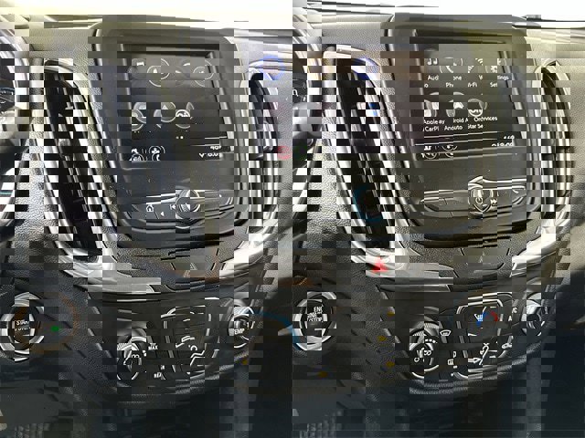 Used 2020 Chevrolet Equinox LT image 14