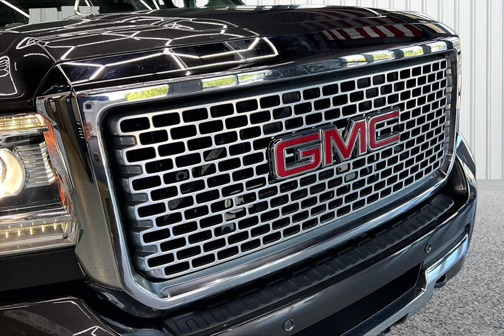 Used 2016 GMC Sierra 3500 Denali AWD/4WD image 35