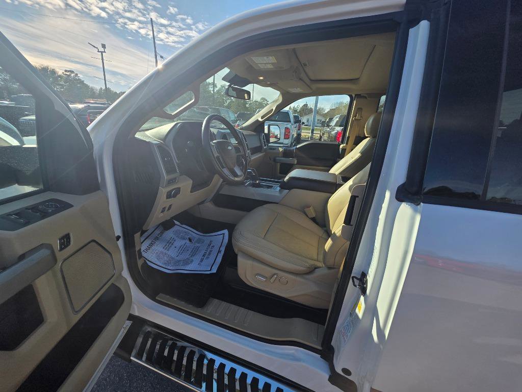 Used 2018 Ford F150 Lariat w/ Equipment Group 502A Luxury AWD/4WD image 6