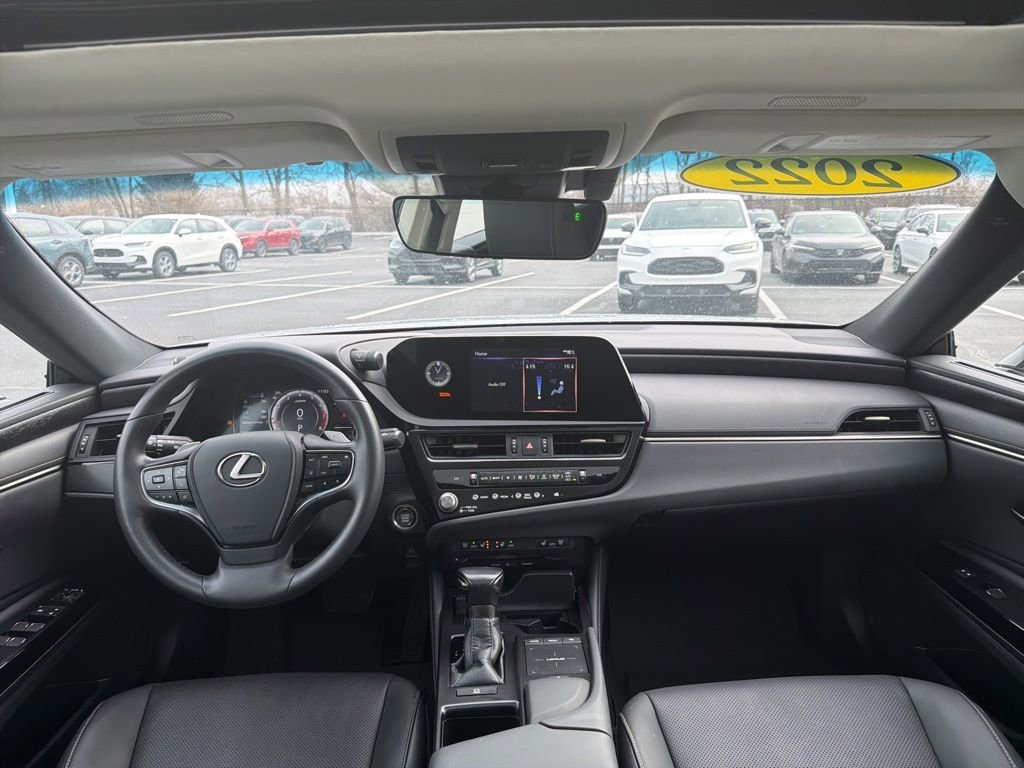 Used 2022 Lexus ES 350 w/ Premium Package image 12