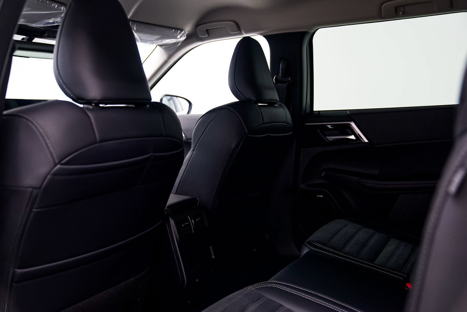 New 2026 Mitsubishi Outlander ES AWD/4WD image 15