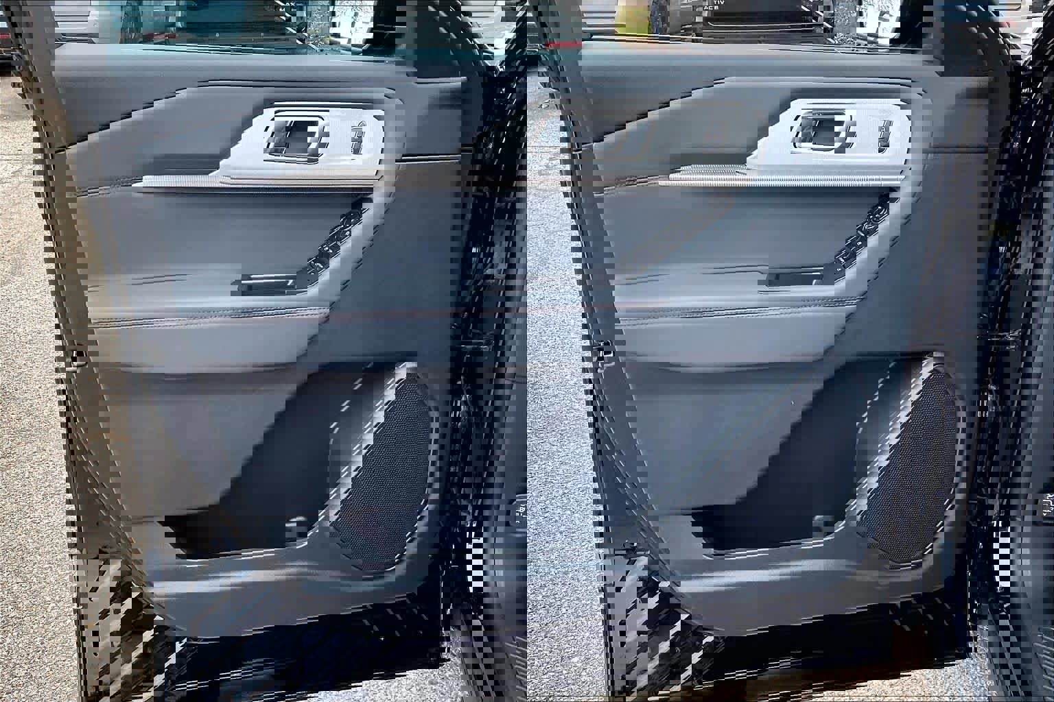 New 2026 Ford Explorer Active w/ Active Comfort Package image 10