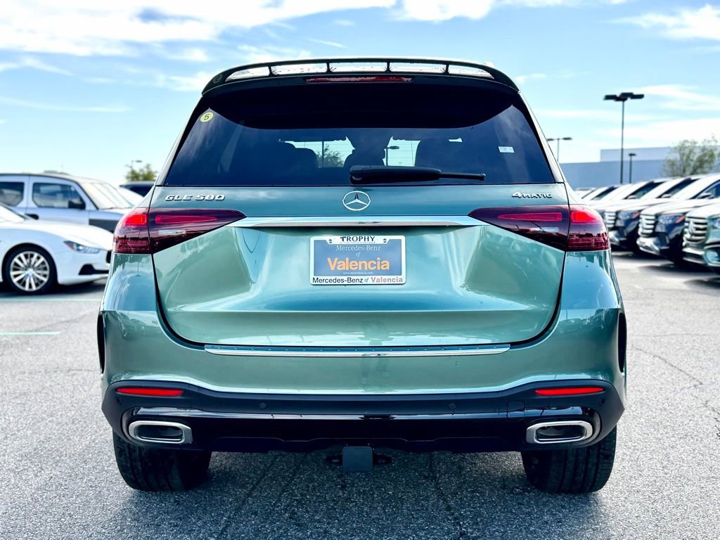 New 2026 Mercedes-Benz GLE 580 4MATIC image 9