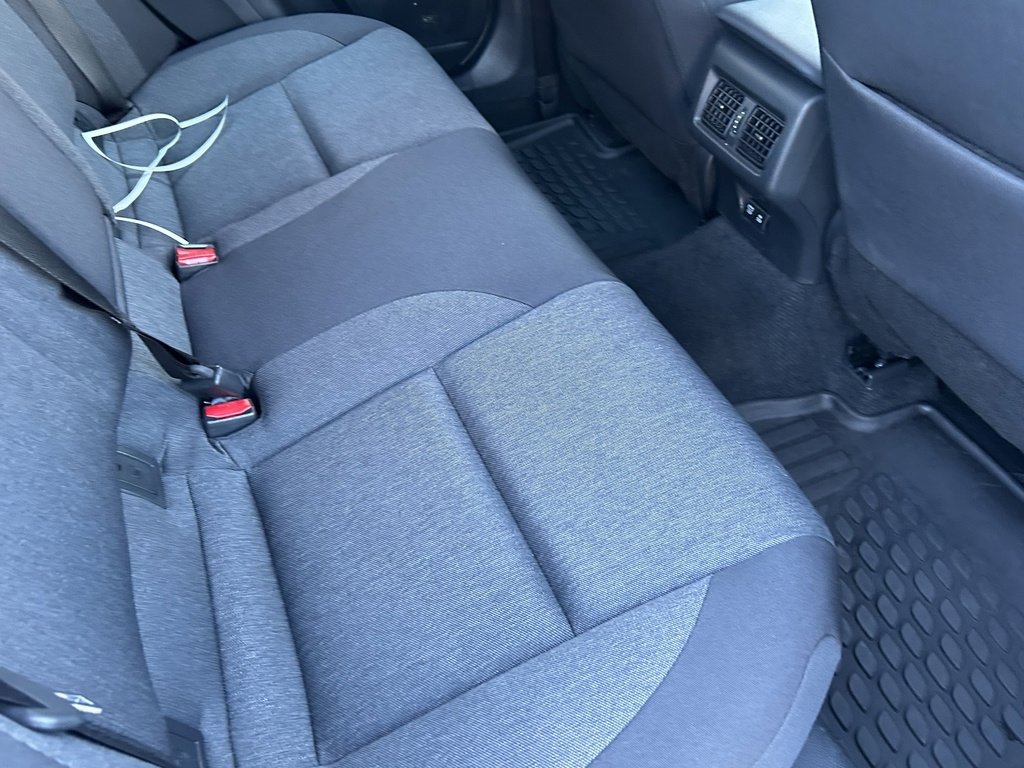 Used 2025 Toyota Camry LE w/ Convenience Package image 13