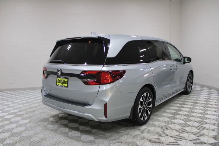 Used 2025 Honda Odyssey Elite image 12