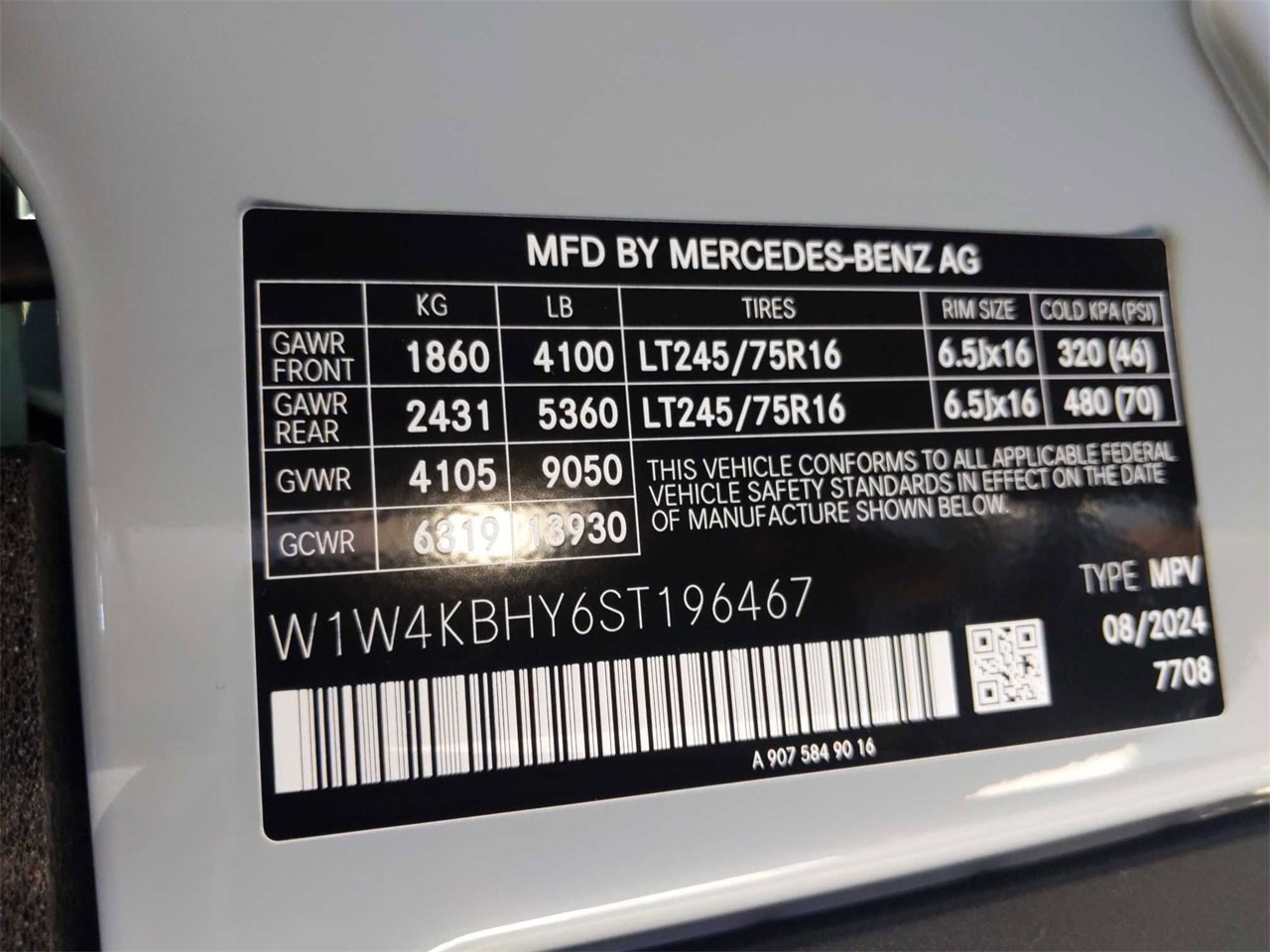 New 2025 Mercedes-Benz Sprinter 2500 image 14