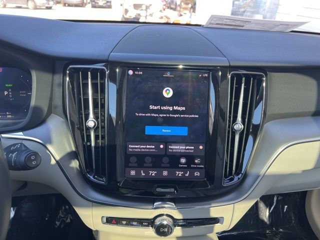 Certified 2025 Volvo XC60 T8 Core image 30