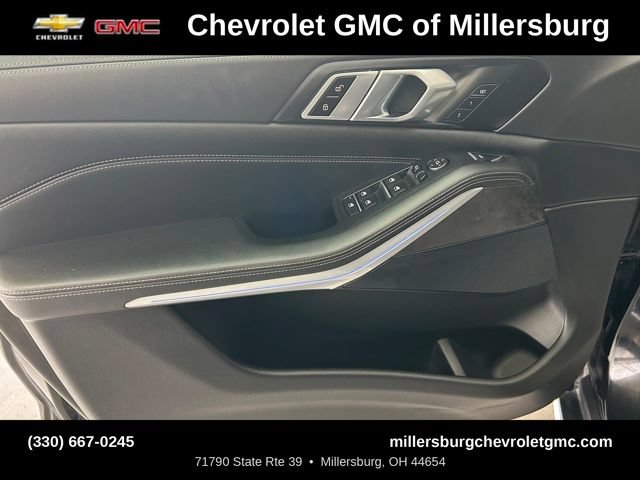 Used 2024 BMW X5 xDrive40i w/ Parking Assistance Package AWD/4WD image 17