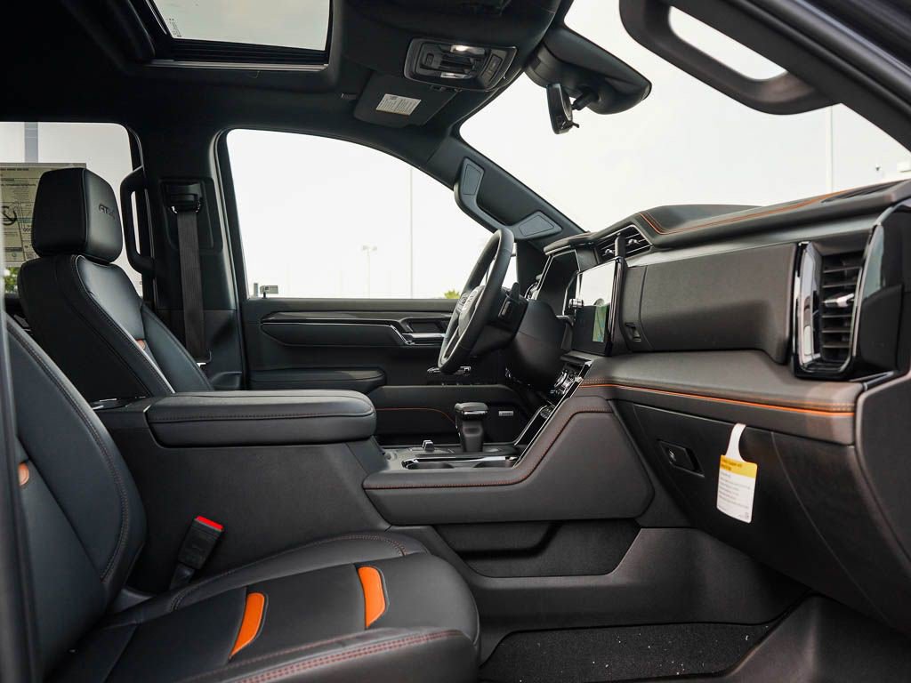 New 2026 GMC Sierra 1500 AT4 w/ AT4 Premium Package image 9