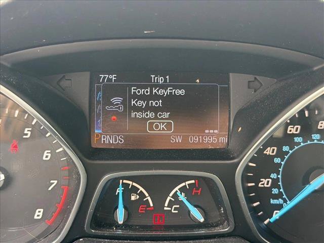 Used 2014 Ford Escape Titanium w/ Equipment Group 401A AWD/4WD image 16