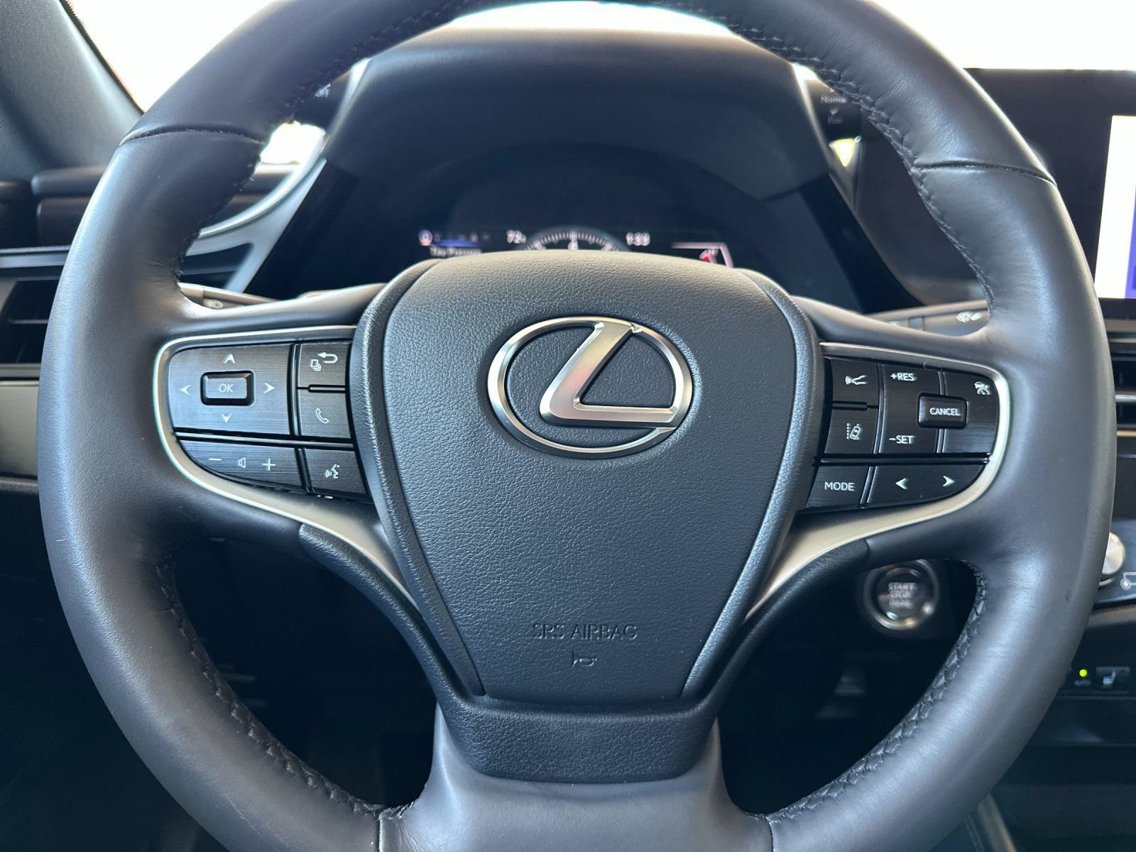 Used 2023 Lexus ES 350 w/ Premium Package FWD image 26