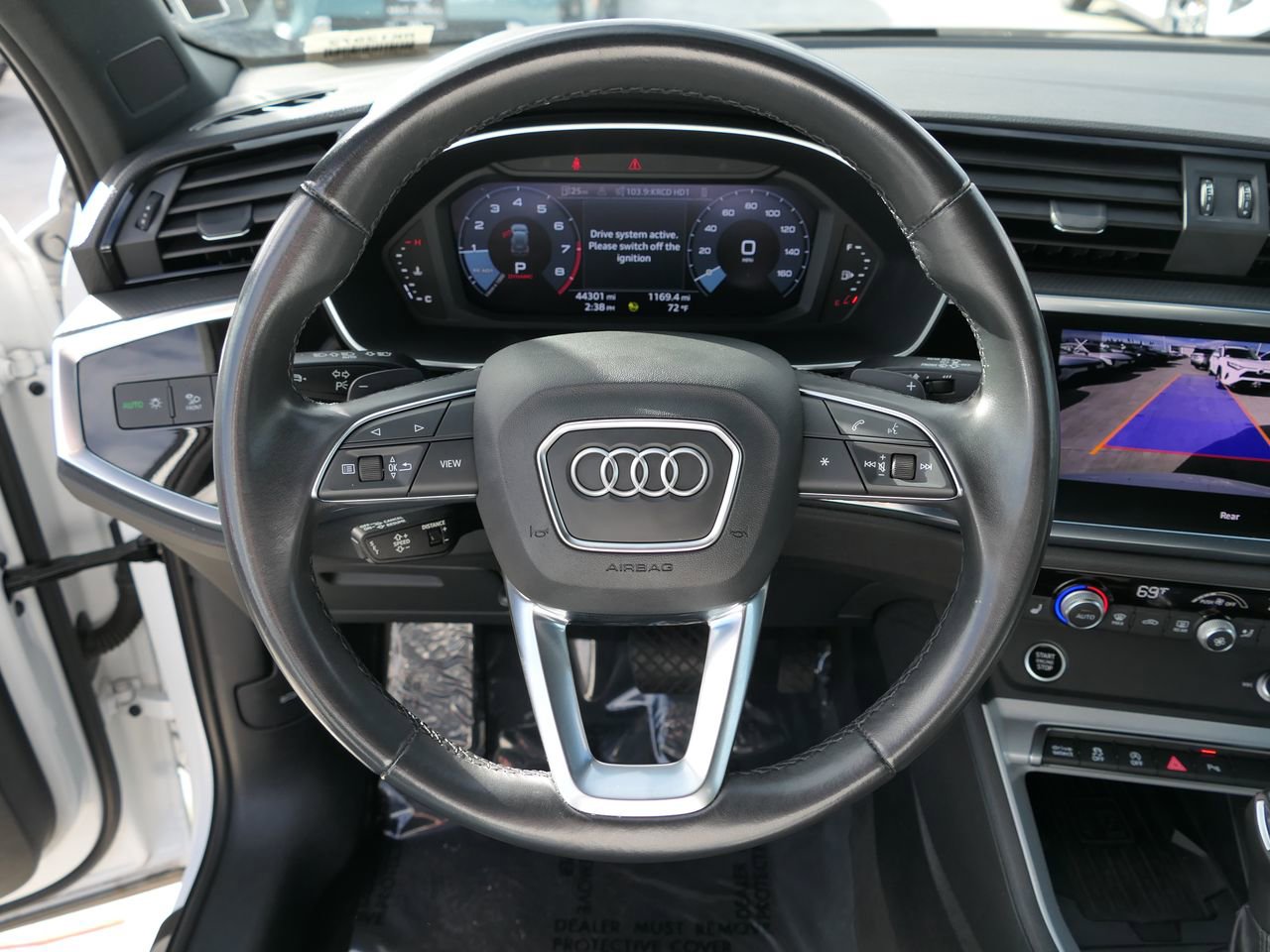 Used 2024 Audi Q3 2.0T Premium image 16