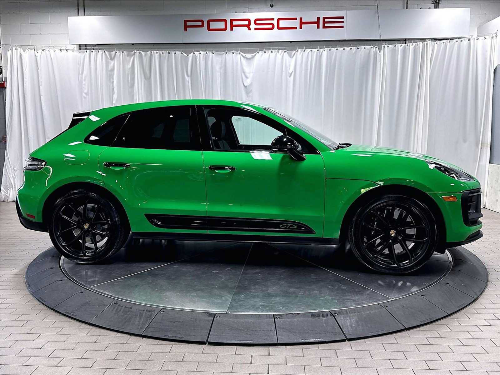 Used 2023 Porsche Macan GTS AWD/4WD image 10