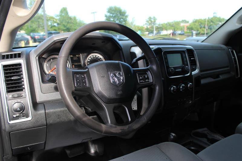 Used 2018 RAM 5500 4x4 Regular Cab image 13