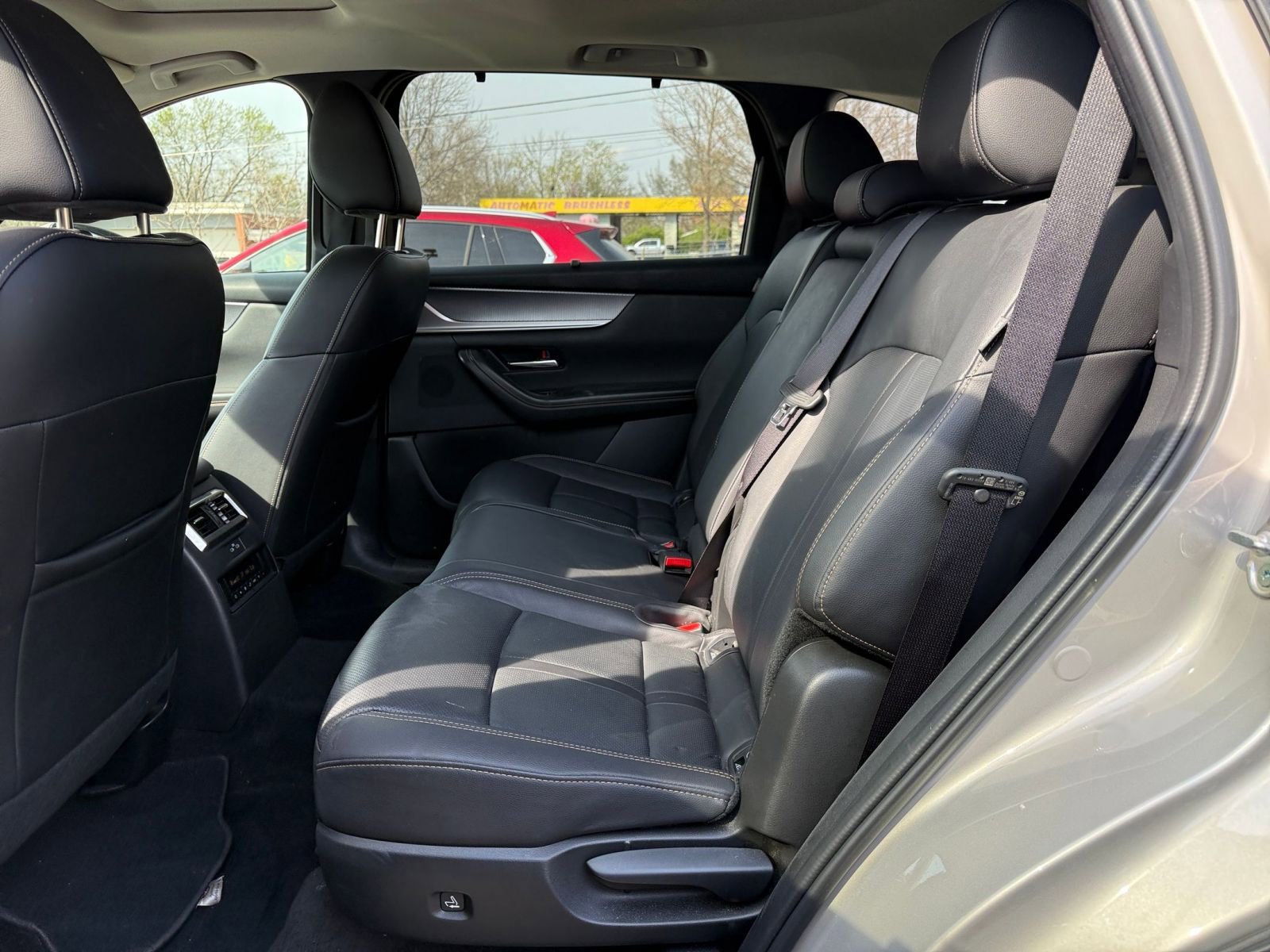 Used 2025 MAZDA CX-90 3.3 Turbo w/ Preferred Package image 27