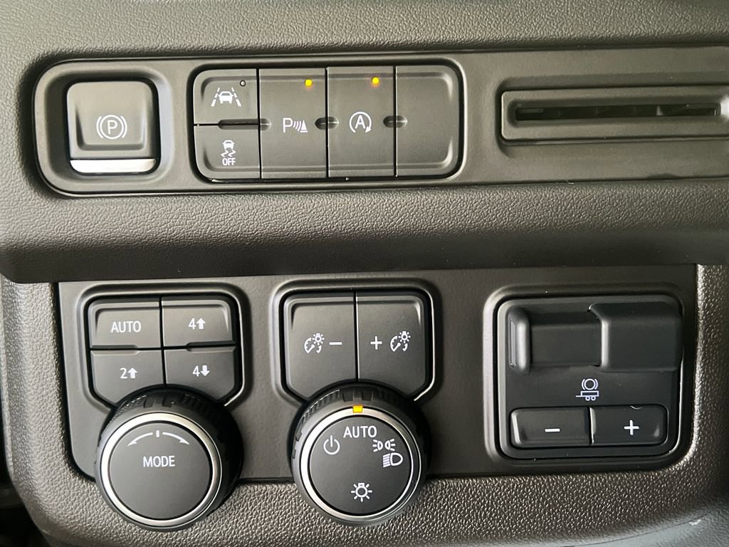 Used 2024 Chevrolet Tahoe LS w/ Max Trailering Package AWD/4WD image 27