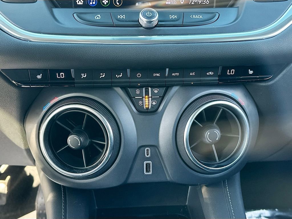 Used 2019 Chevrolet Blazer LT image 15