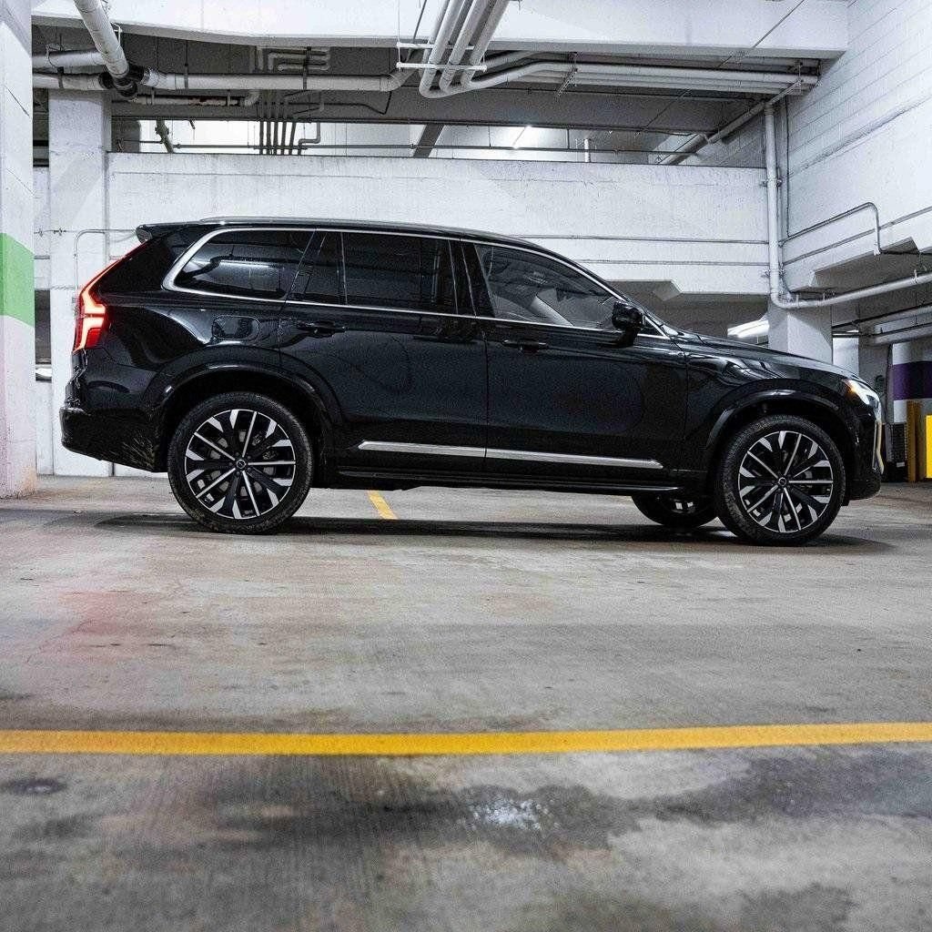 New 2026 Volvo XC90 B6 Plus w/ Protection Package Premier AWD/4WD image 7